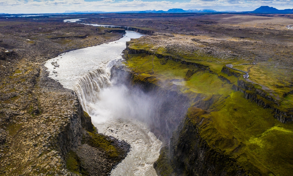 Dettifoss_7Auunn_Nielsson_-_Visit_North_Iceland_slider_1733738936.jpg