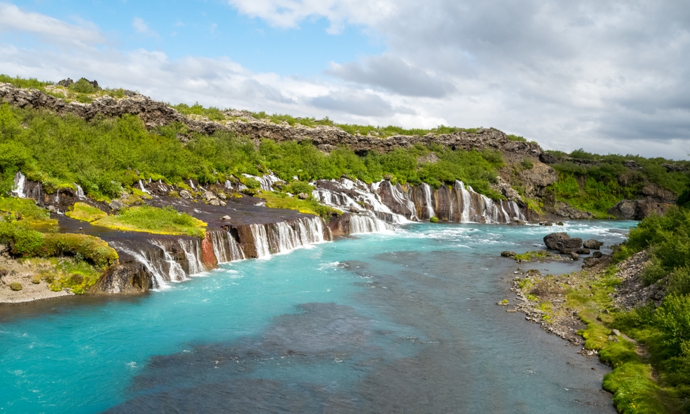 HraunfossarTjarnargatan_-_Markasstofa_Vesturlands_slider_1732091624.jpg